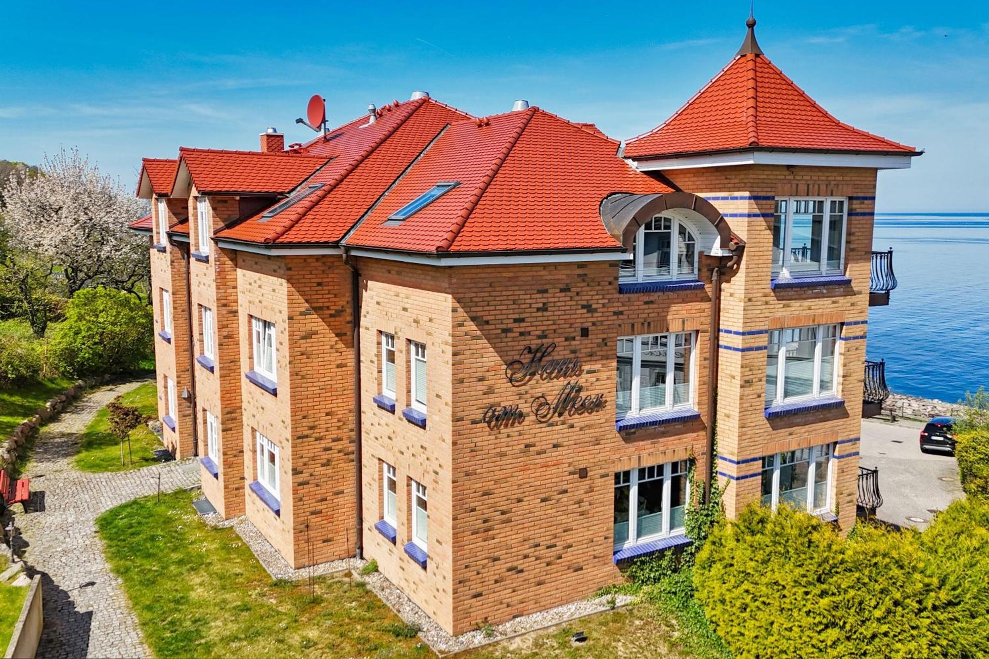 Ferienwohnung Mit Traumhaftem Meerblick - Haus Am Meer Fewo 02 Lohme Ngoại thất bức ảnh